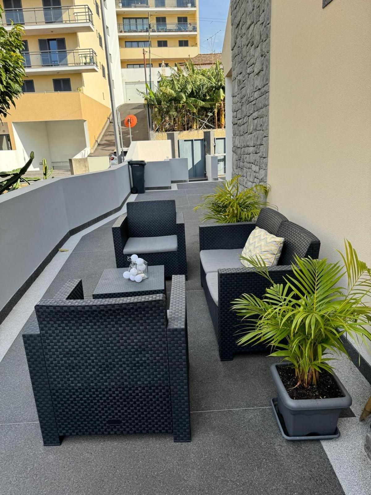 Alforra Residence 1-T2-Centro-Praias-Levadas 카메라데로보스 외부 사진