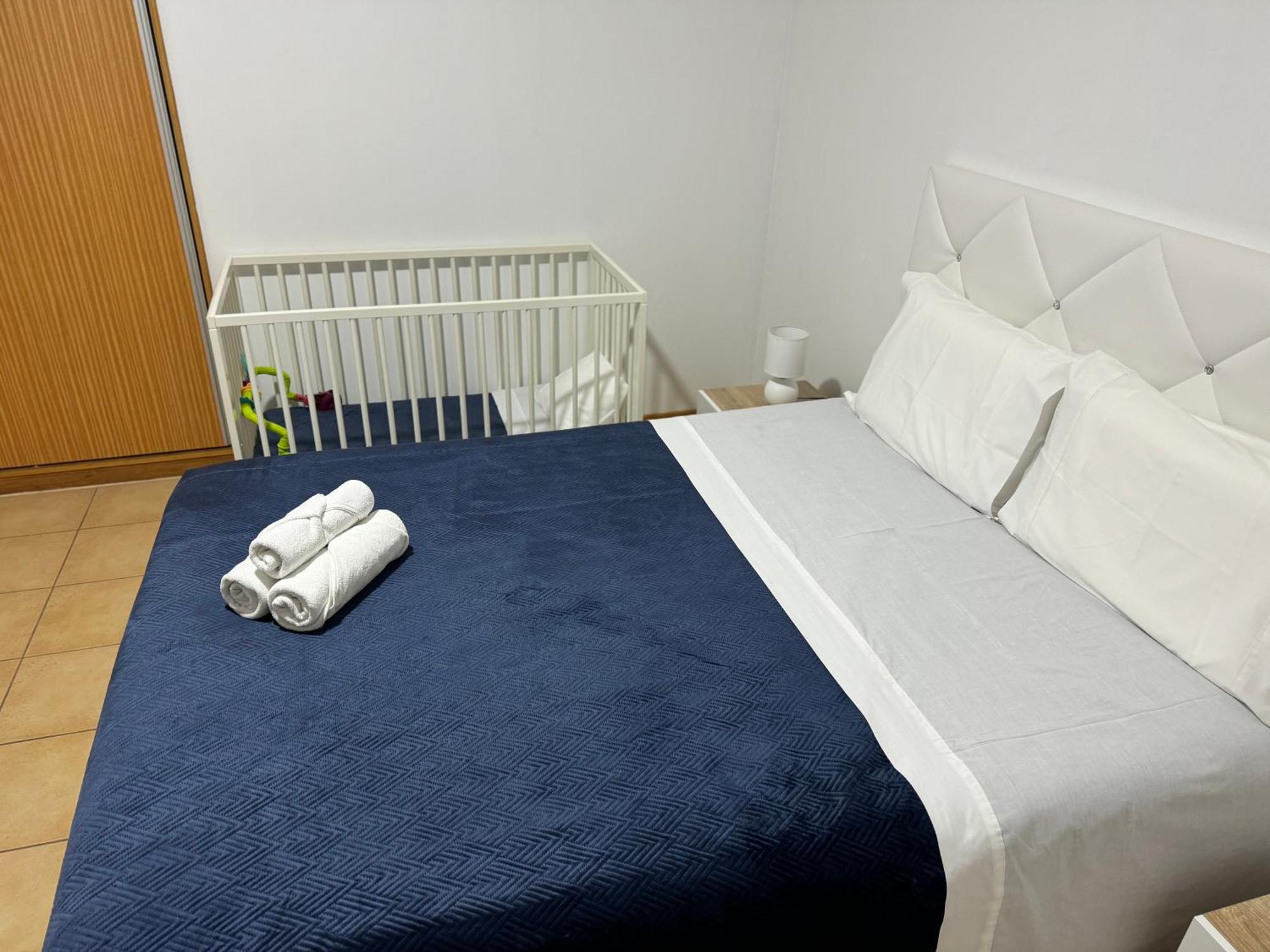 Alforra Residence 1-T2-Centro-Praias-Levadas 카메라데로보스 외부 사진
